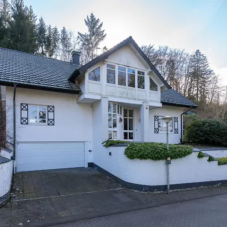 Villa Ydillic Forest - Terasse - Wifi - Ausblick *